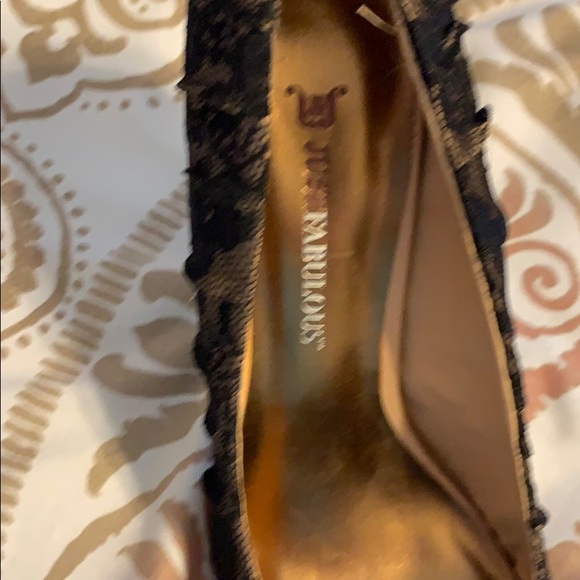 Heels 👠 - Picture 2 of 4